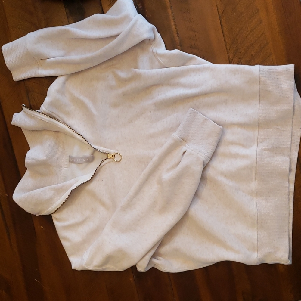 Cozy Athleta Quarter Zip